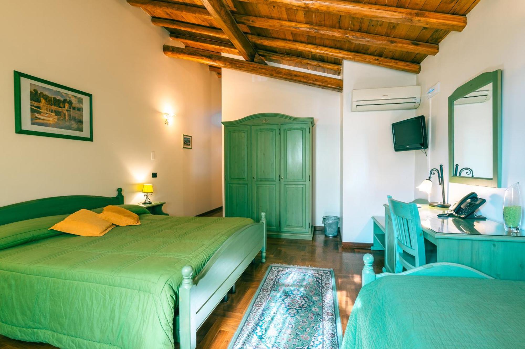 Alhambra - Guest House Di Charme Giarre Bagian luar foto